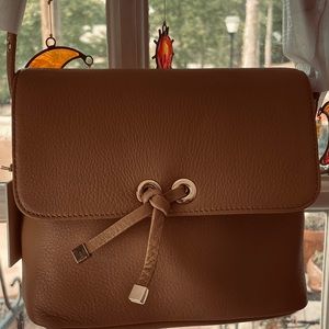 Talbot Pebble Tan Cross Body Purse